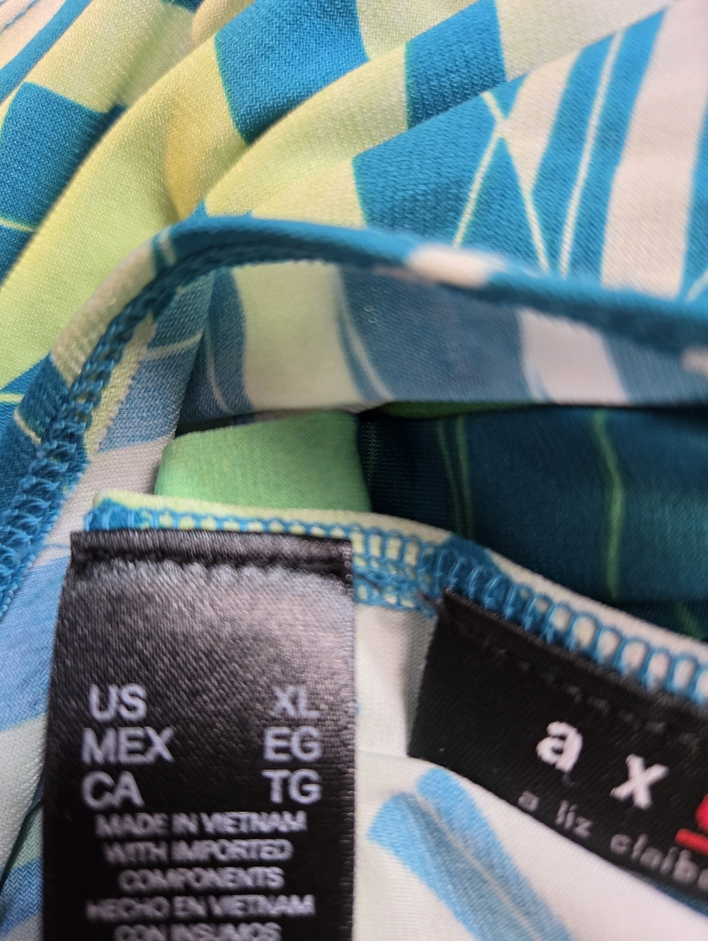 Axcess A Liz Claiborne - Teal, Aqua, Green & Yellow Abstract Halter Top, Size XL - Picture 13 of 13